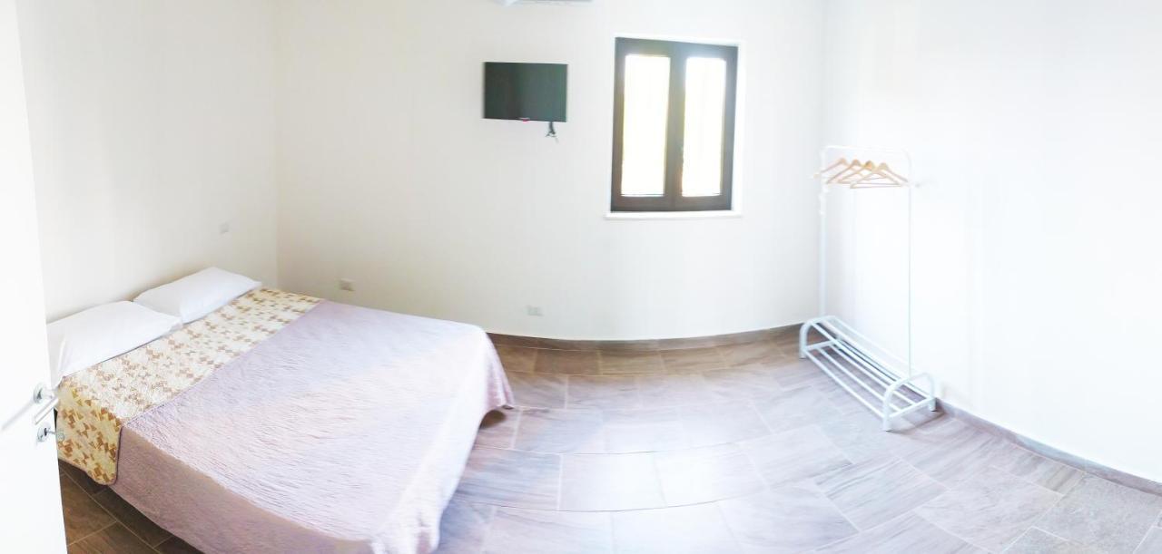 Casa Giada Sul Mare Bed & Breakfast Torrenova  Bagian luar foto